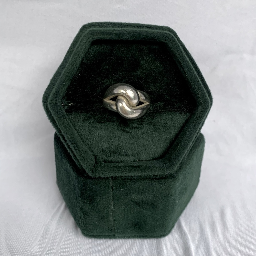 James Avery Sterling Silver Knot Ring